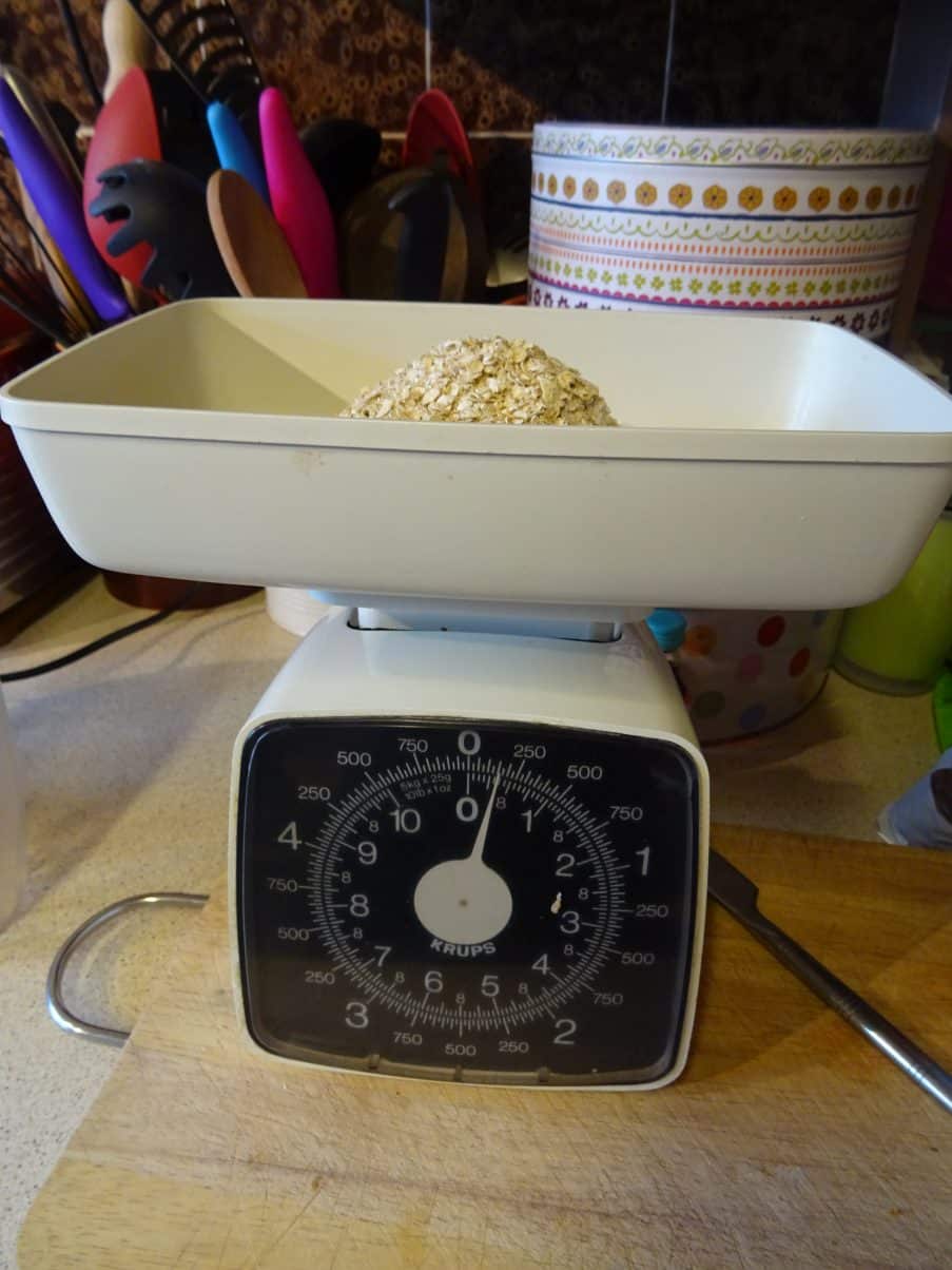 Coconut and Date Energy Balls