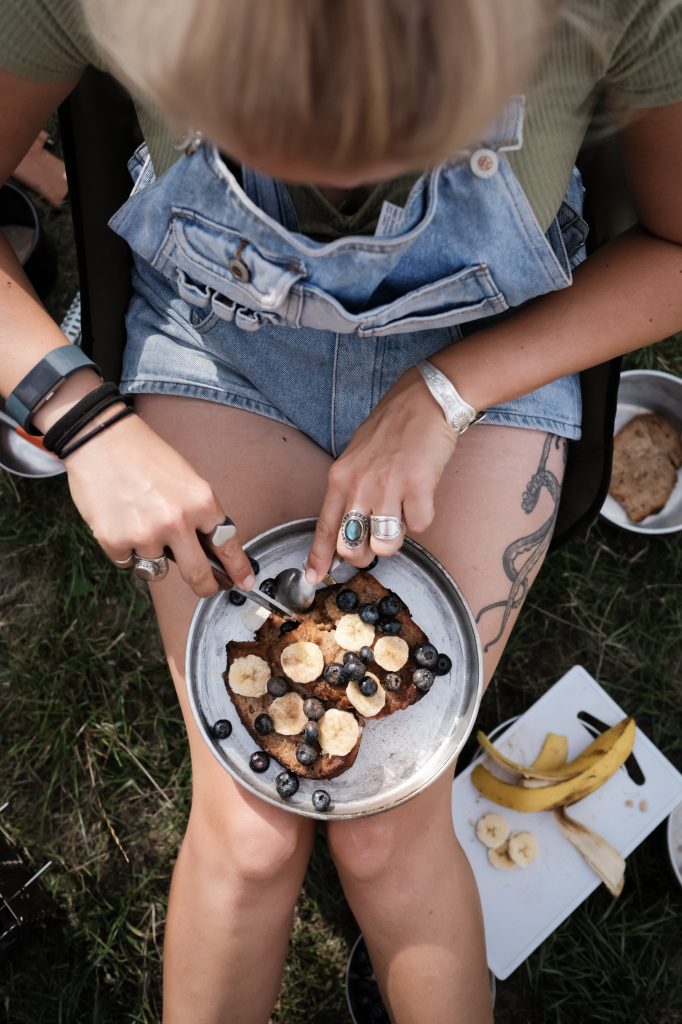  vegan camping breakfast