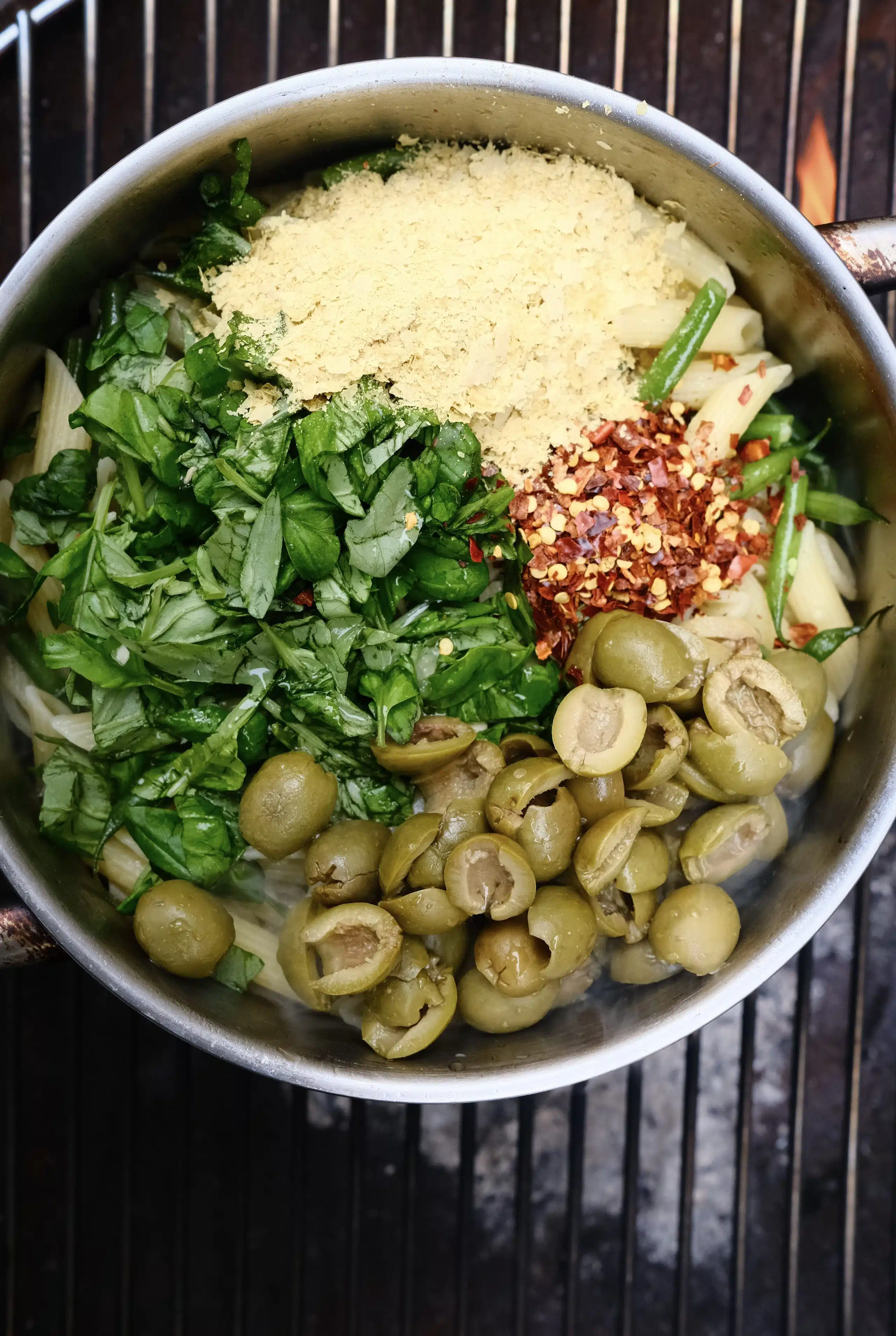 Vegan lemon pasta with ingredients