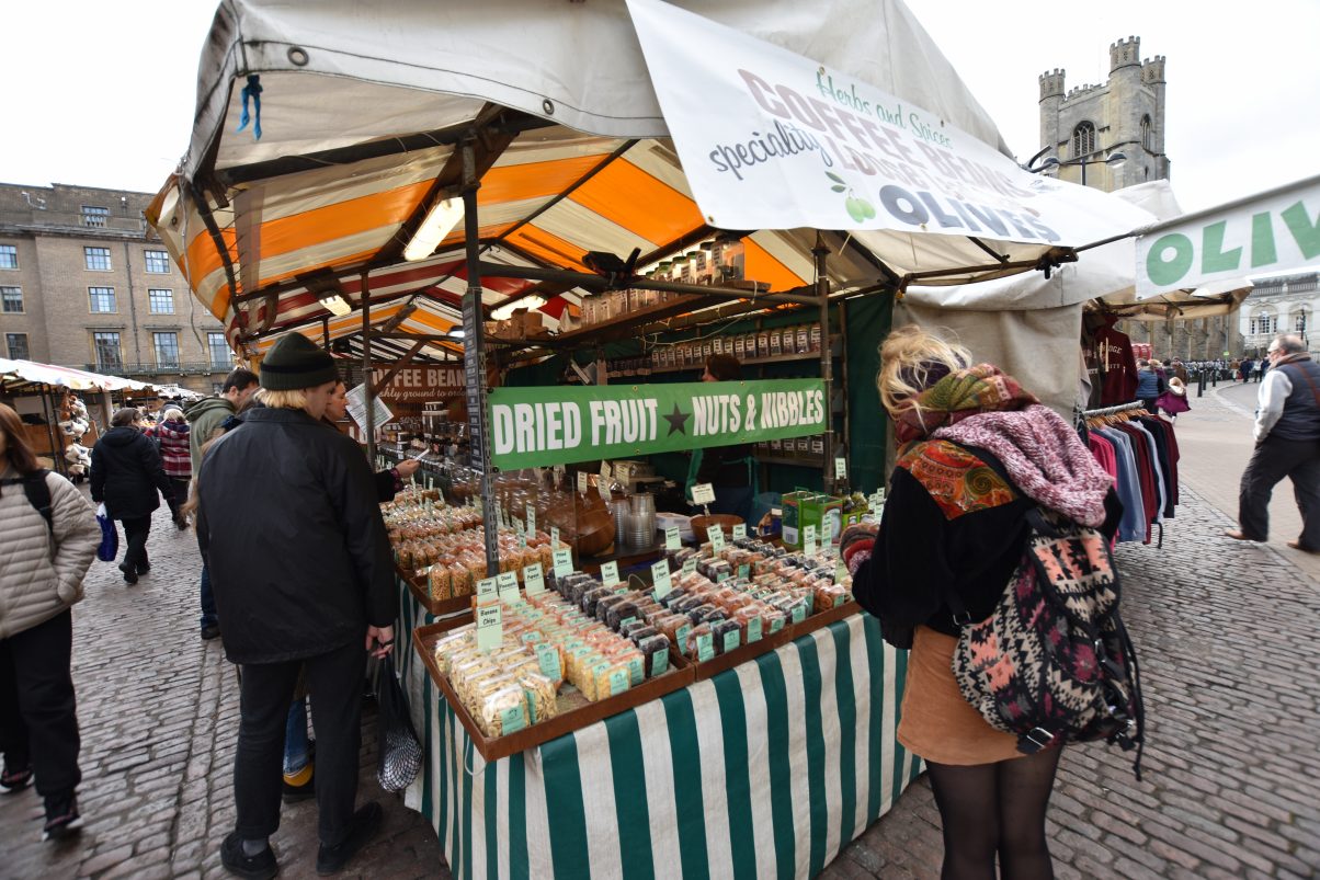 A Whole Bunch of Vegan Travel Tips for Travelling the Globe