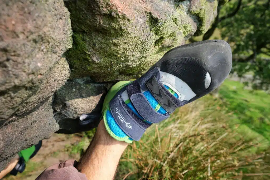 Elvolv Surpra climbing shoes